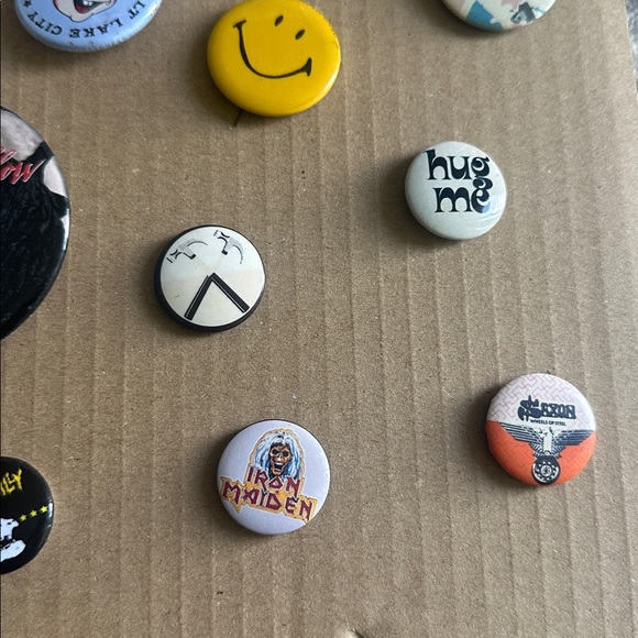 Assorted Graphic bundle  Pins Collection - Picture 9 of 13